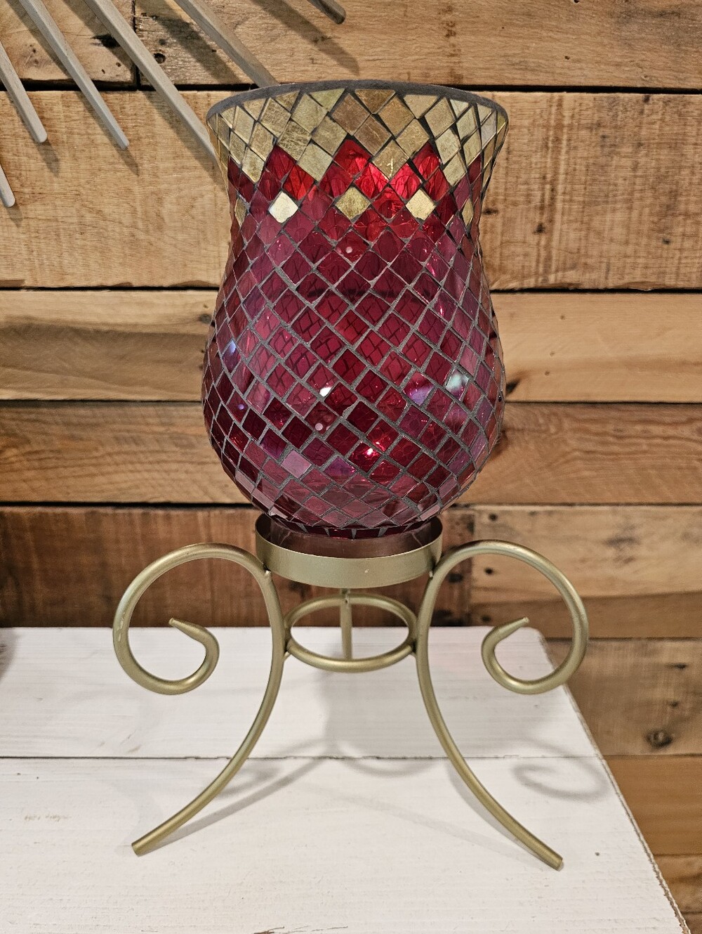🐕 Red & Gold Mosaic Glass Hurricane Candle Holder with Gold Metal Stand